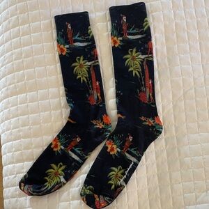 Tommy Bahama Men's Surfin’ Santa Socks